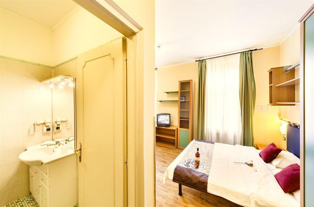 Central Hotel Tiepolo Prague Exterior photo